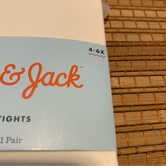 NWT Cat & Jack Almond color tights size 4–6x - Picture 2 of 5